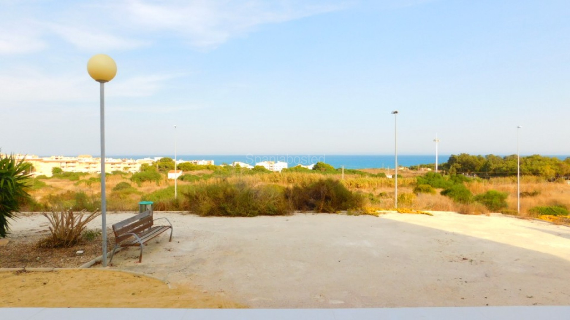 Bruktbolig - Villa -
Guardamar del Segura