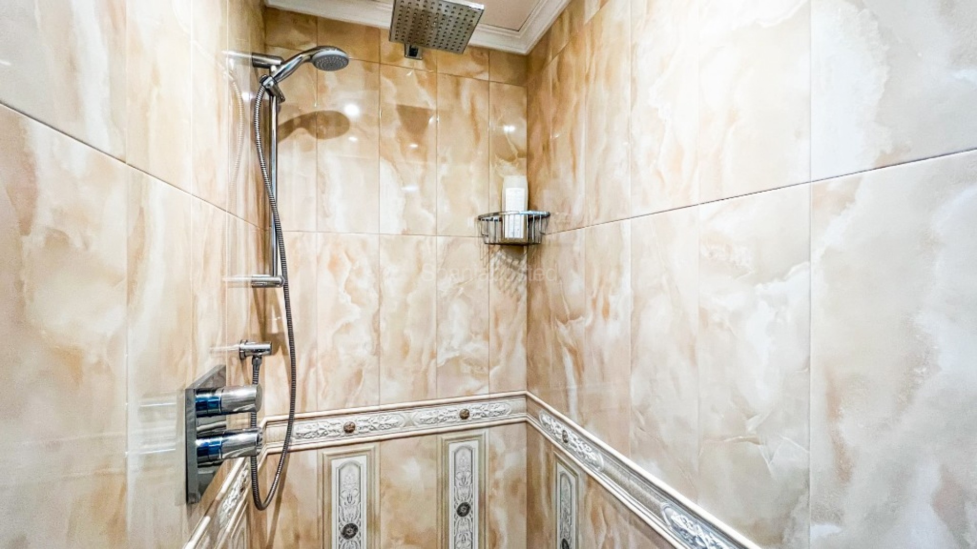 Bruktbolig - Villa -
La Mata