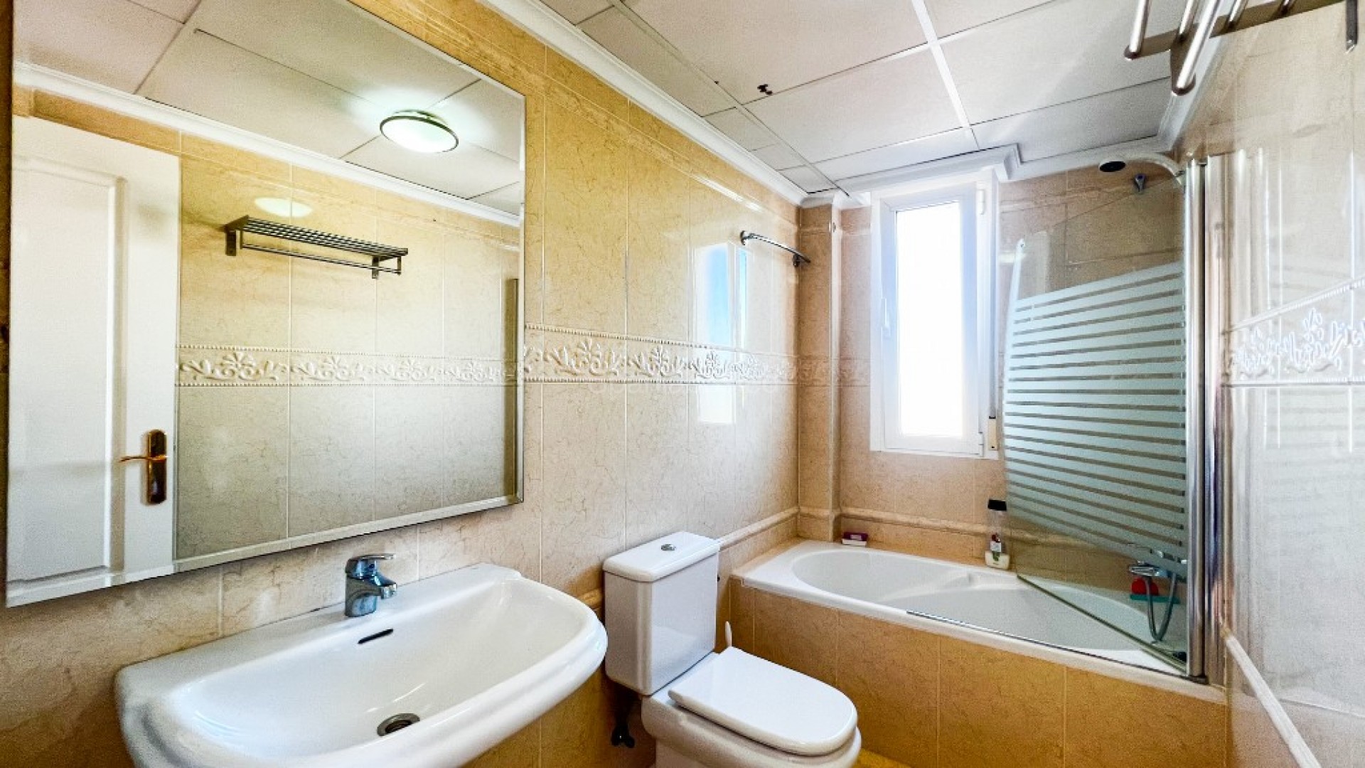 Bruktbolig - Villa -
La Mata