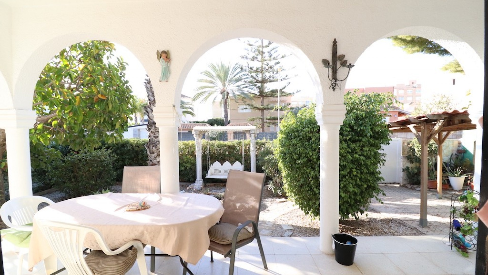 Bruktbolig - Villa -
La Zenia