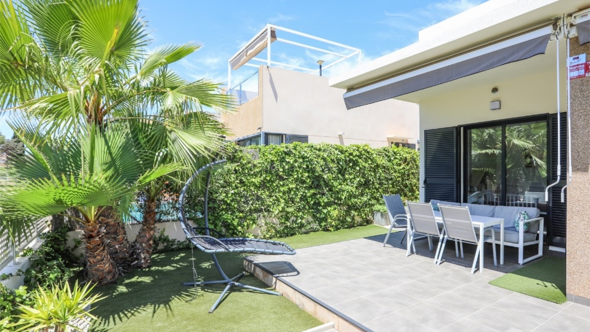 Bruktbolig - Villa -
La Zenia