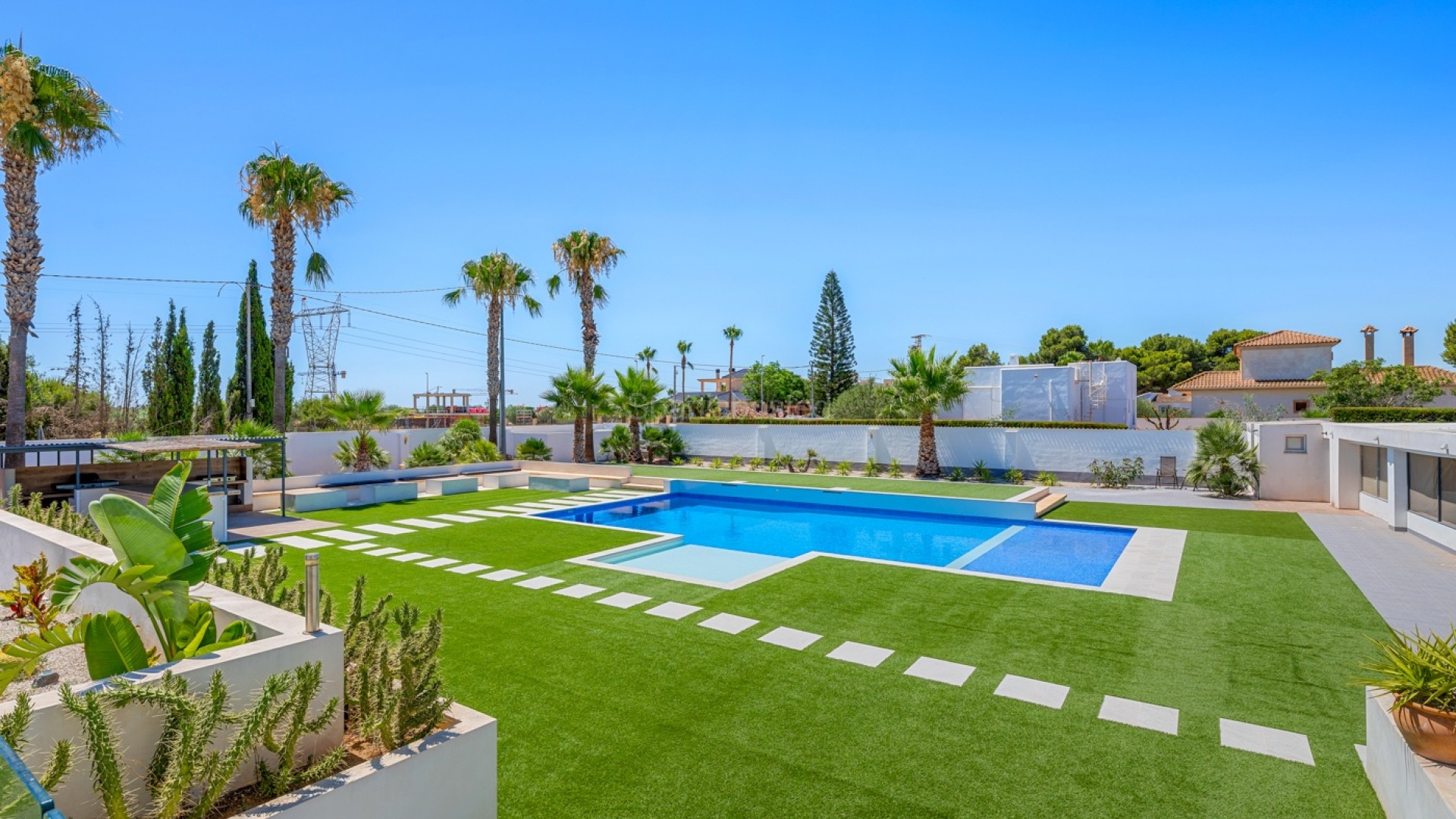 Bruktbolig - Villa -
Los Montesinos - La Herrada