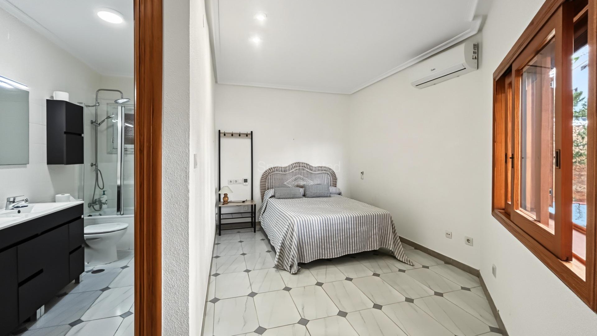 Bruktbolig - Villa -
Orihuela Costa - Campoamor
