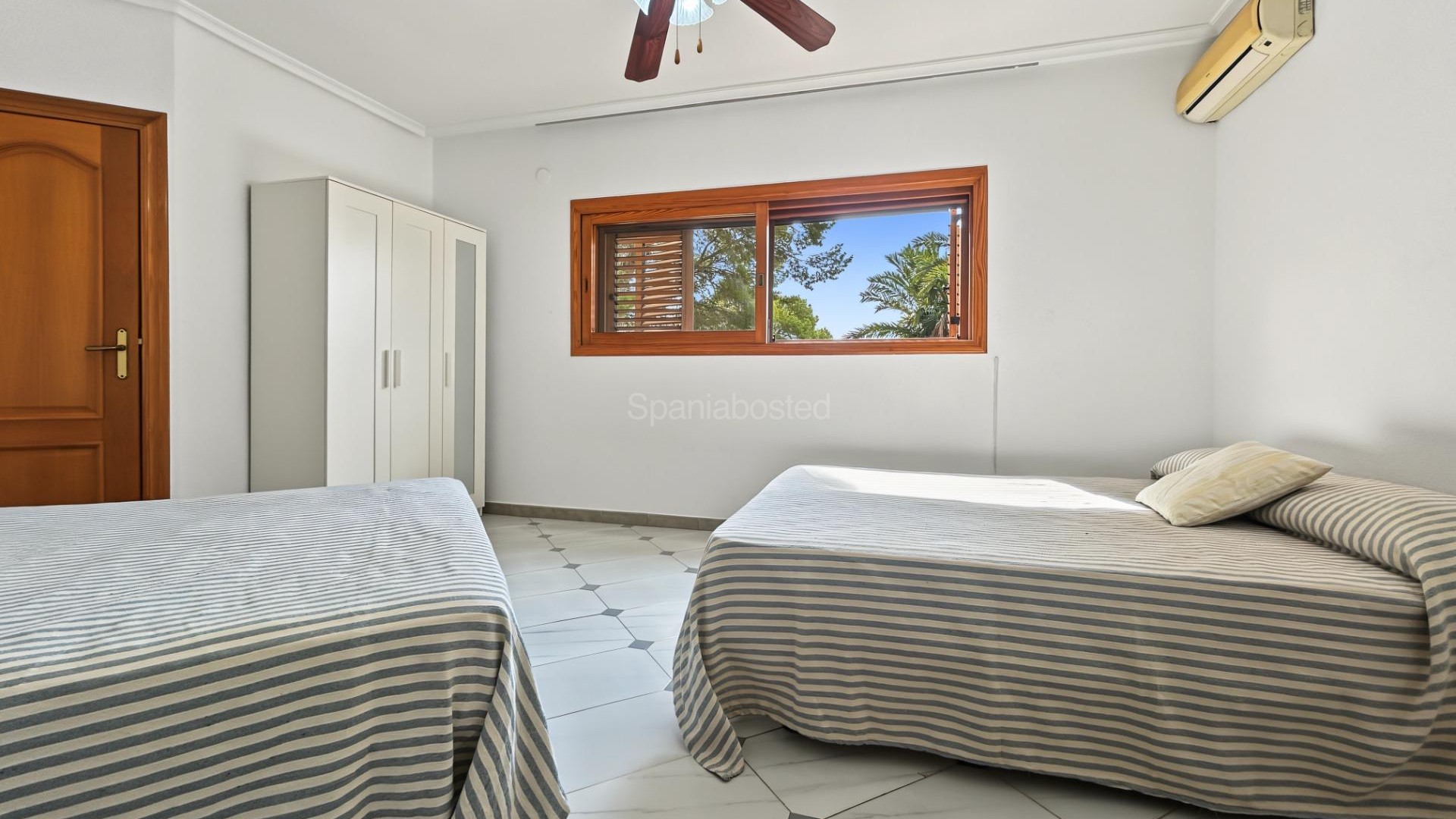 Bruktbolig - Villa -
Orihuela Costa - Campoamor