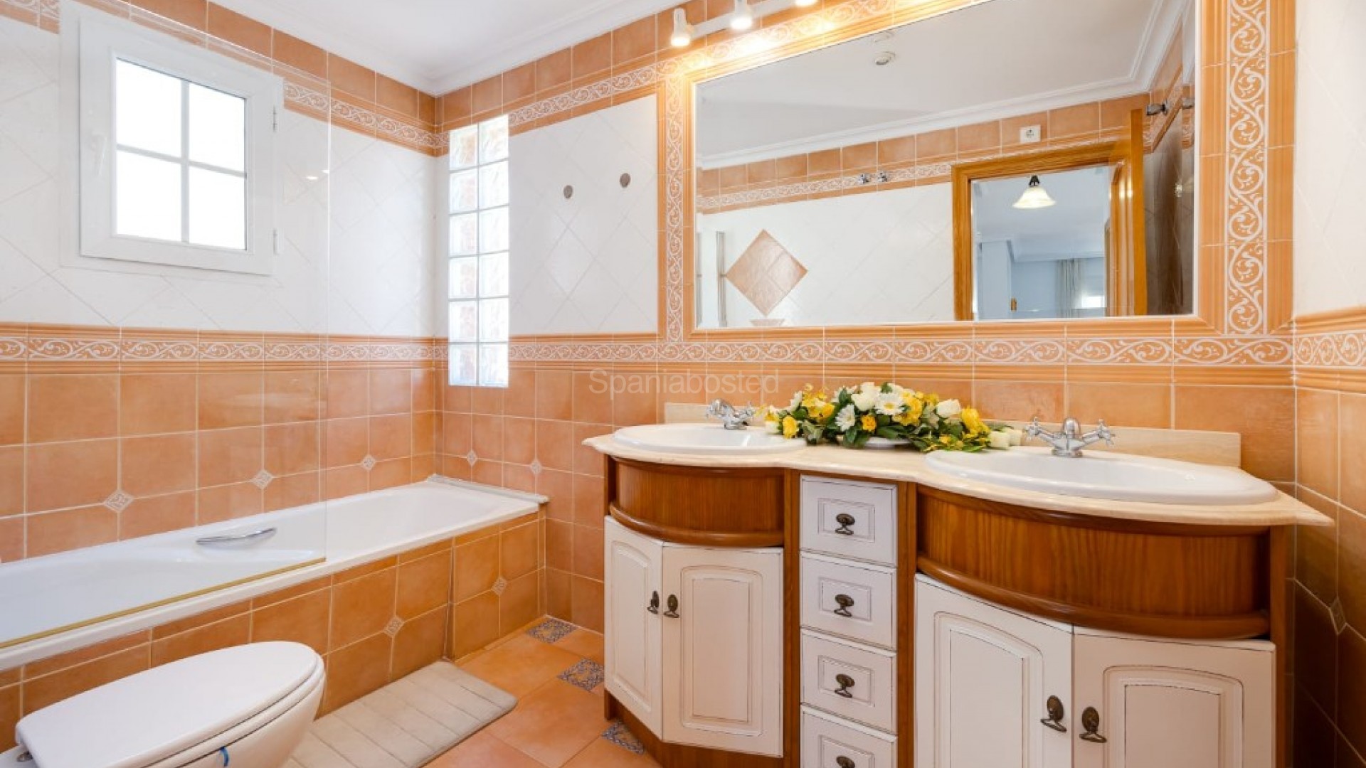 Bruktbolig - Villa -
Orihuela Costa - La Zenia