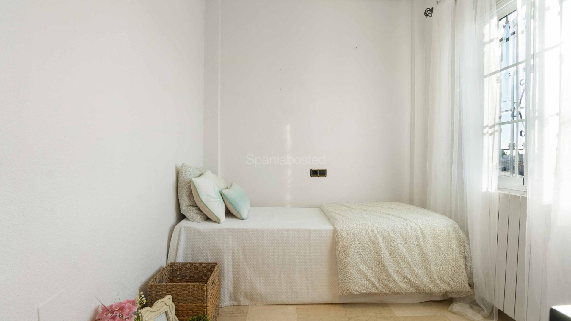 Bruktbolig - Villa -
Orihuela Costa - Los Almendros-La Florida