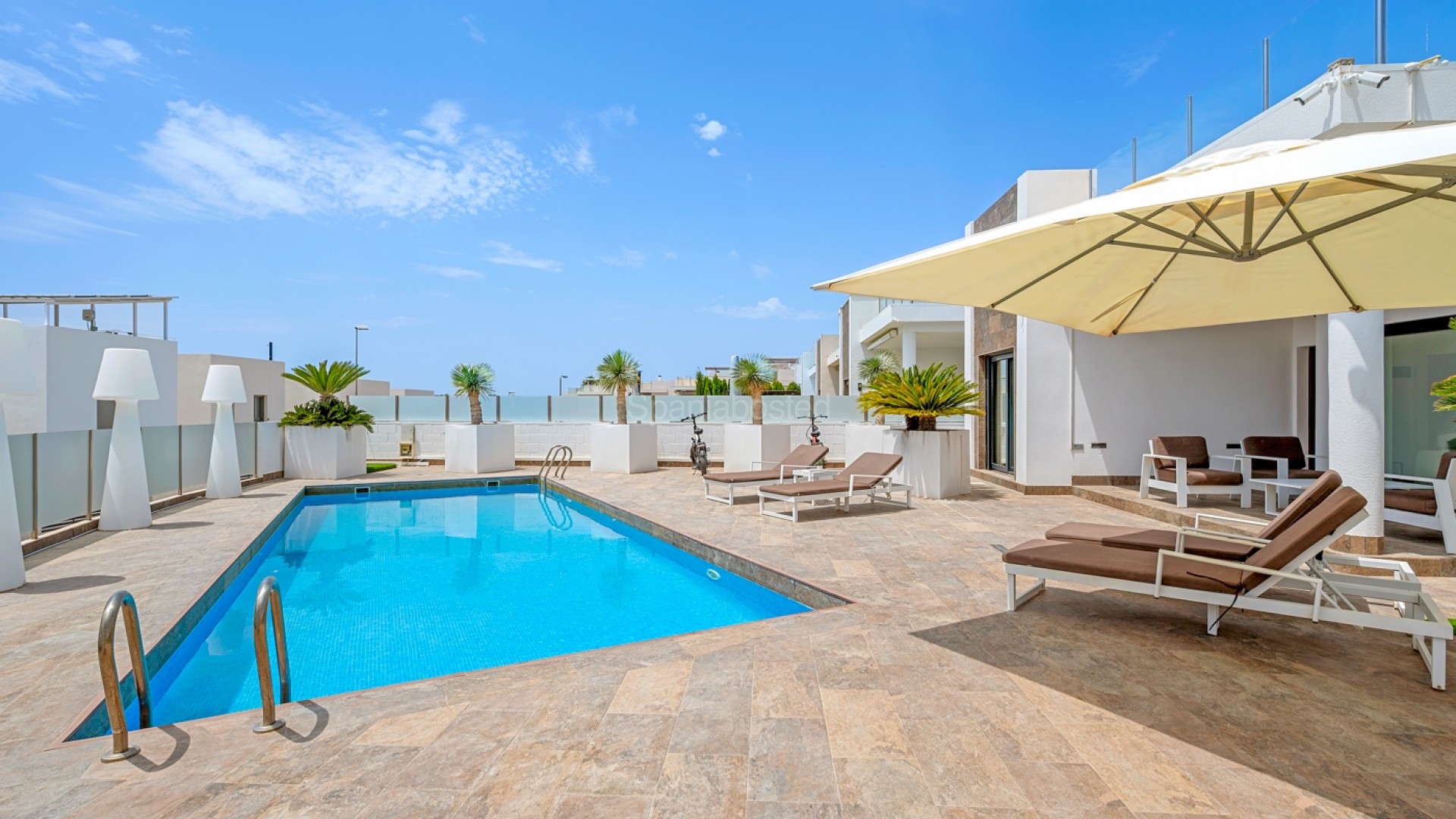 Bruktbolig - Villa -
Orihuela Costa - Villamartin