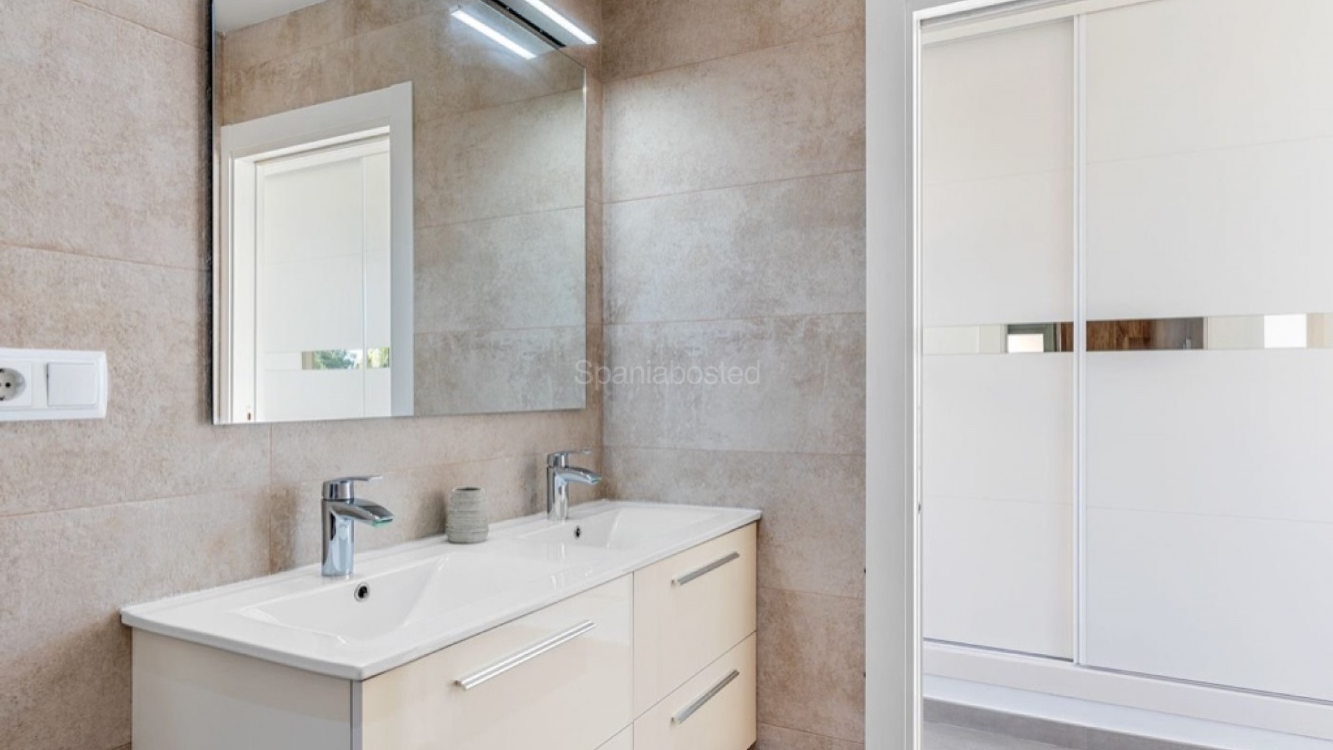 Bruktbolig - Villa -
Orihuela Costa - Villamartin