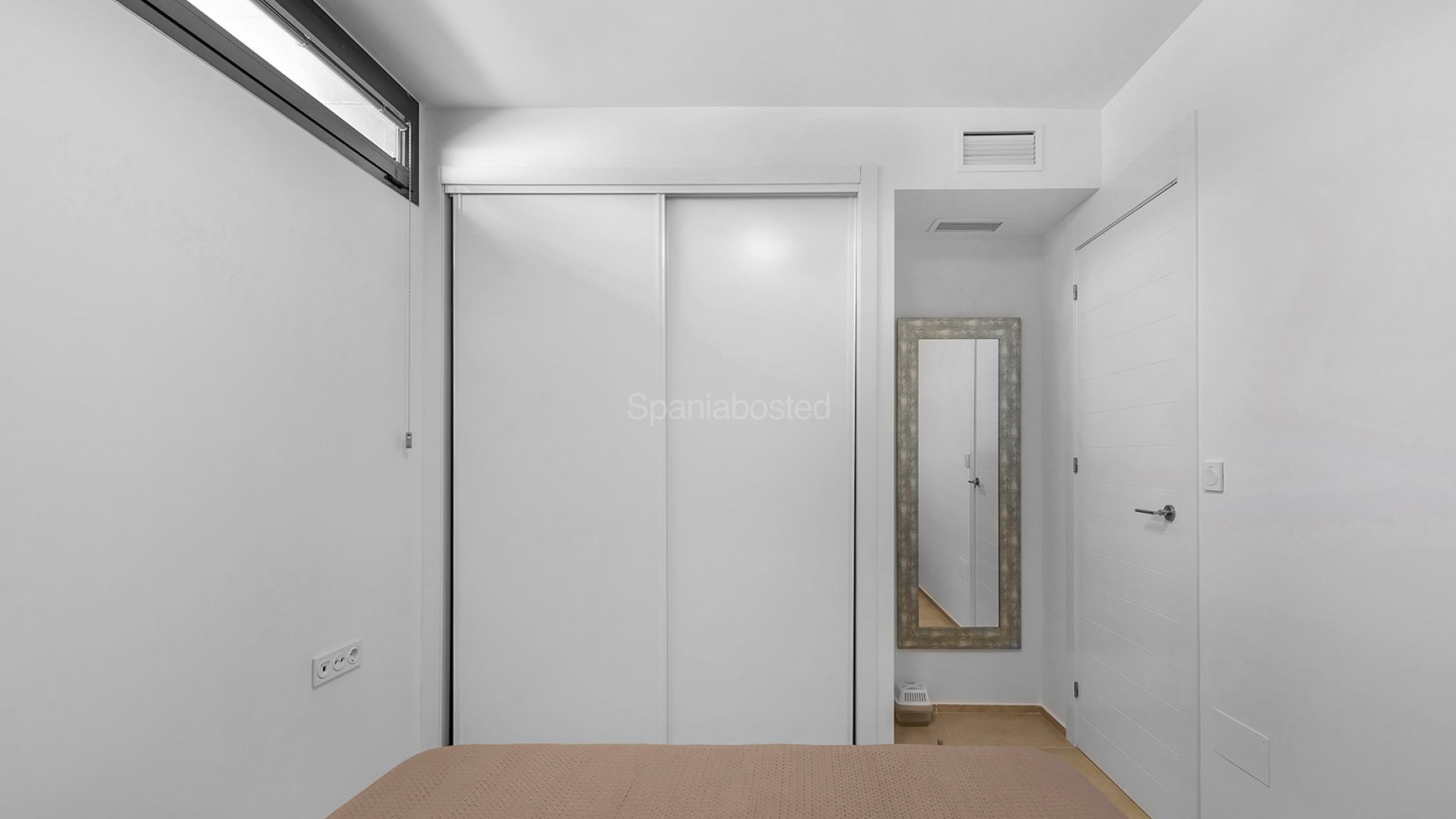 Bruktbolig - Villa -
Orihuela Costa