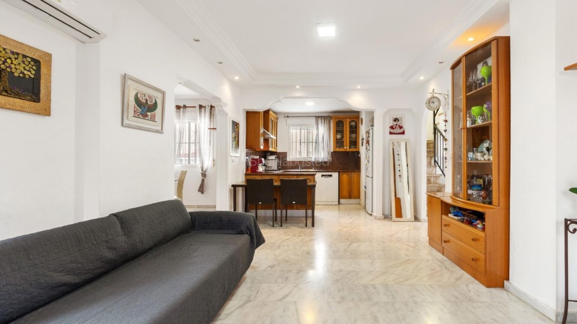 Bruktbolig - Villa -
Orihuela Costa