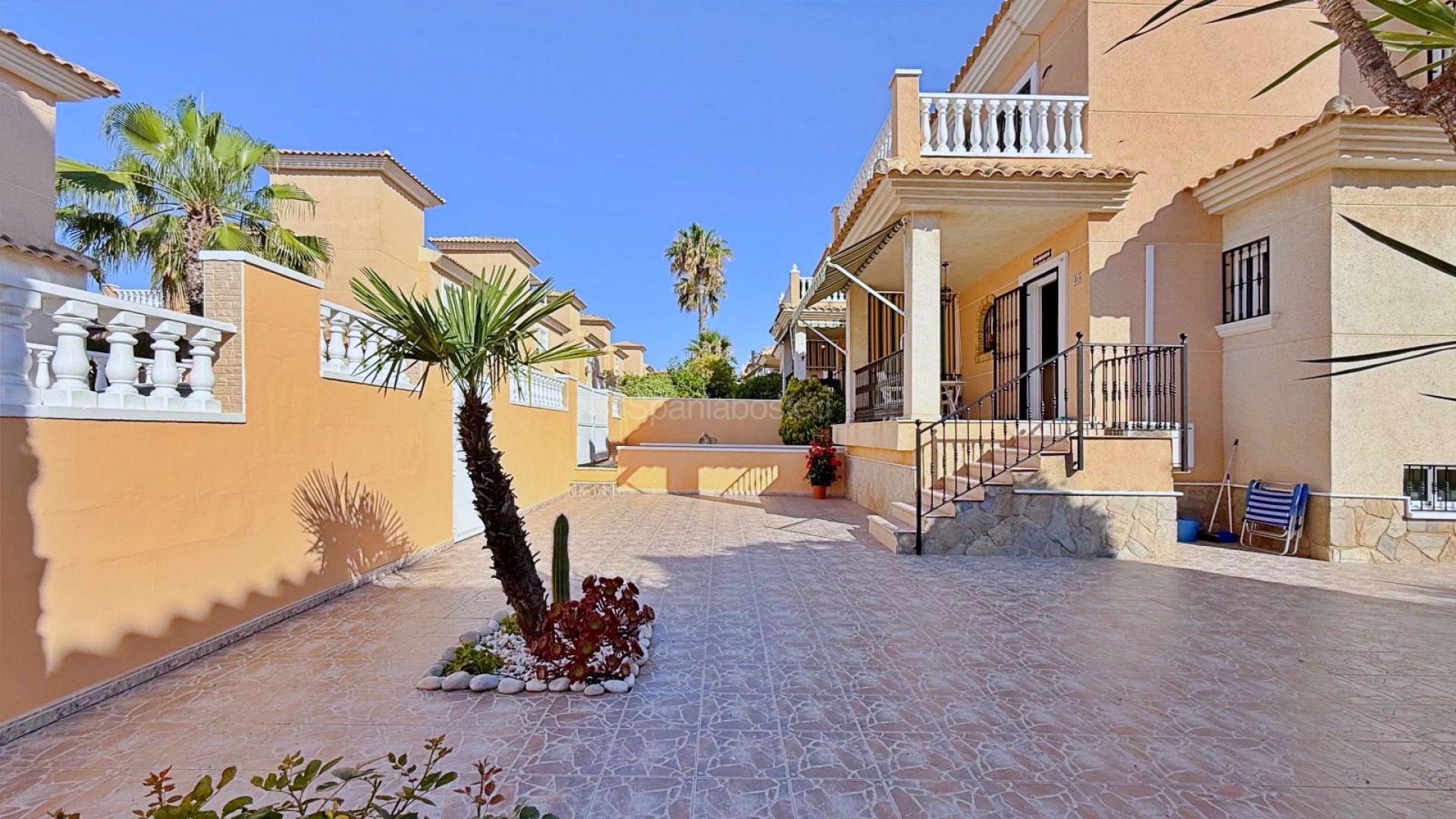 Bruktbolig - Villa -
Orihuela - Orihuela Costa