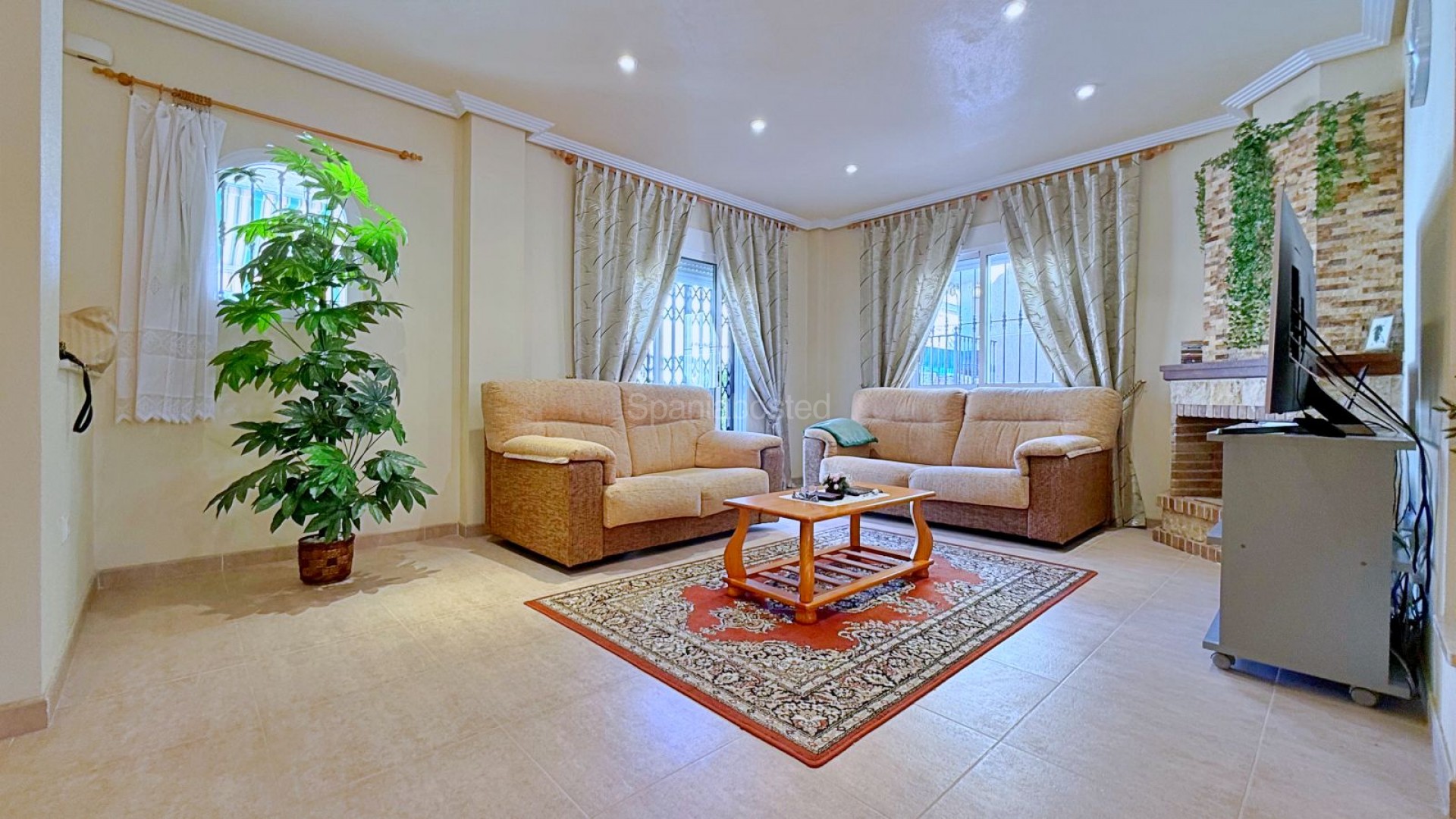 Bruktbolig - Villa -
Orihuela - Orihuela Costa