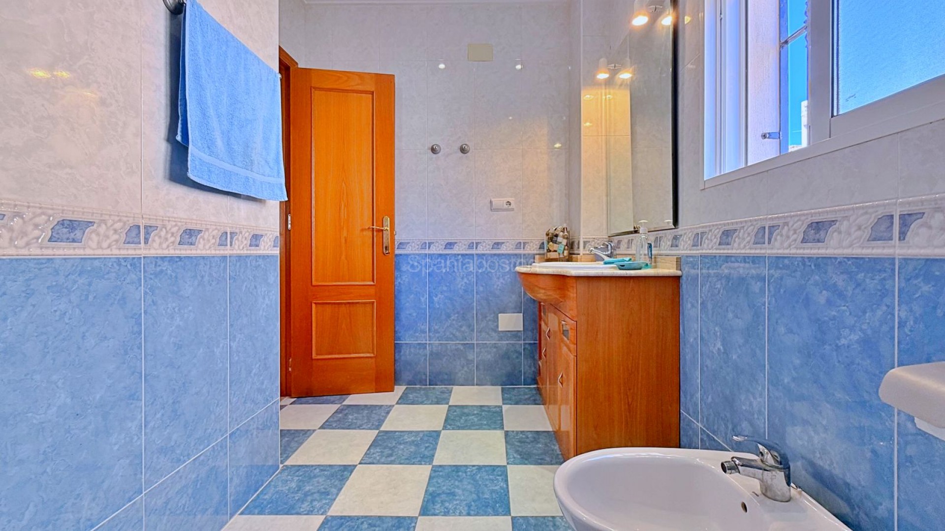 Bruktbolig - Villa -
Orihuela - Orihuela Costa