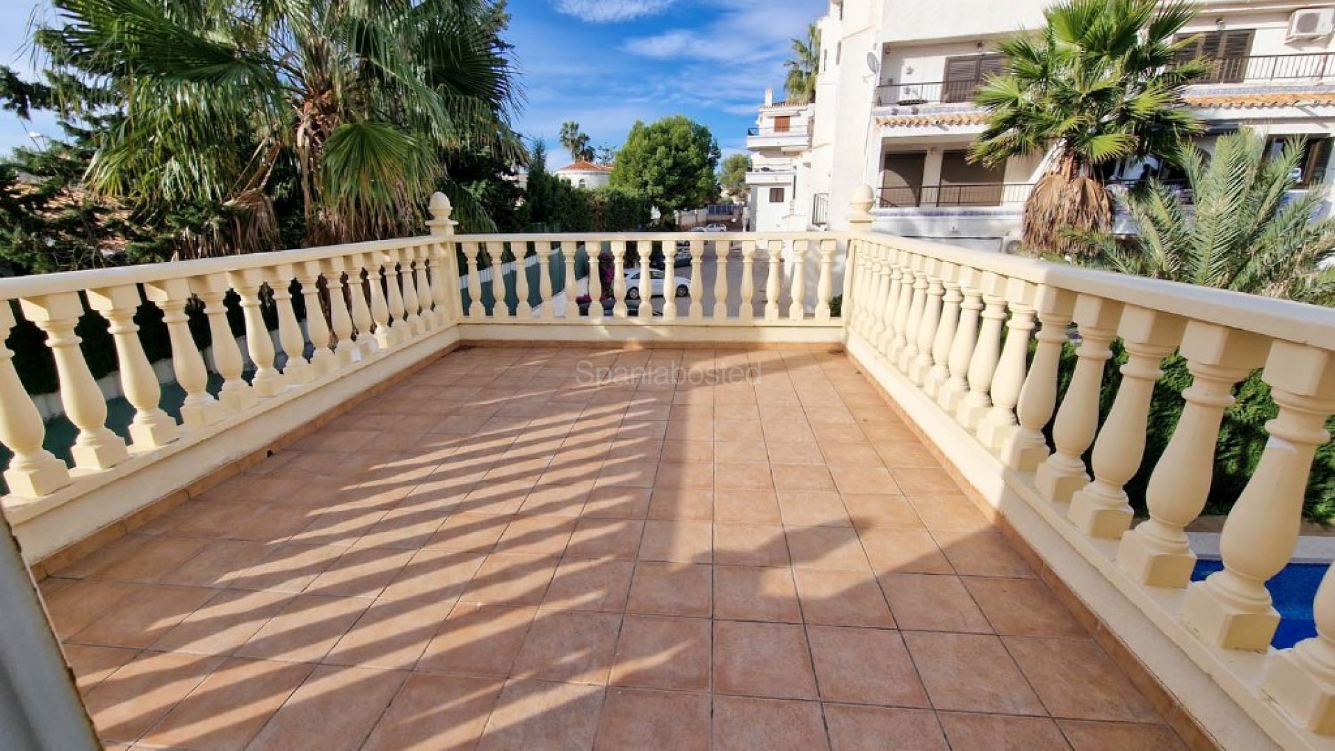 Bruktbolig - Villa -
Playa Flamenca