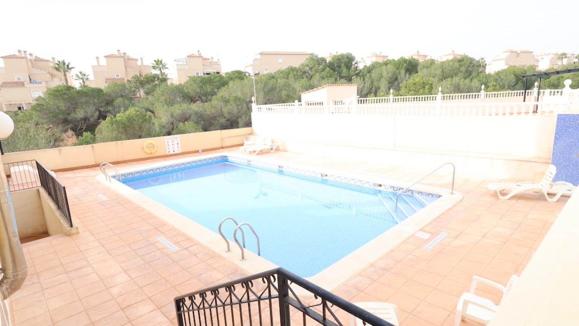 Bruktbolig - Villa -
Playa Flamenca