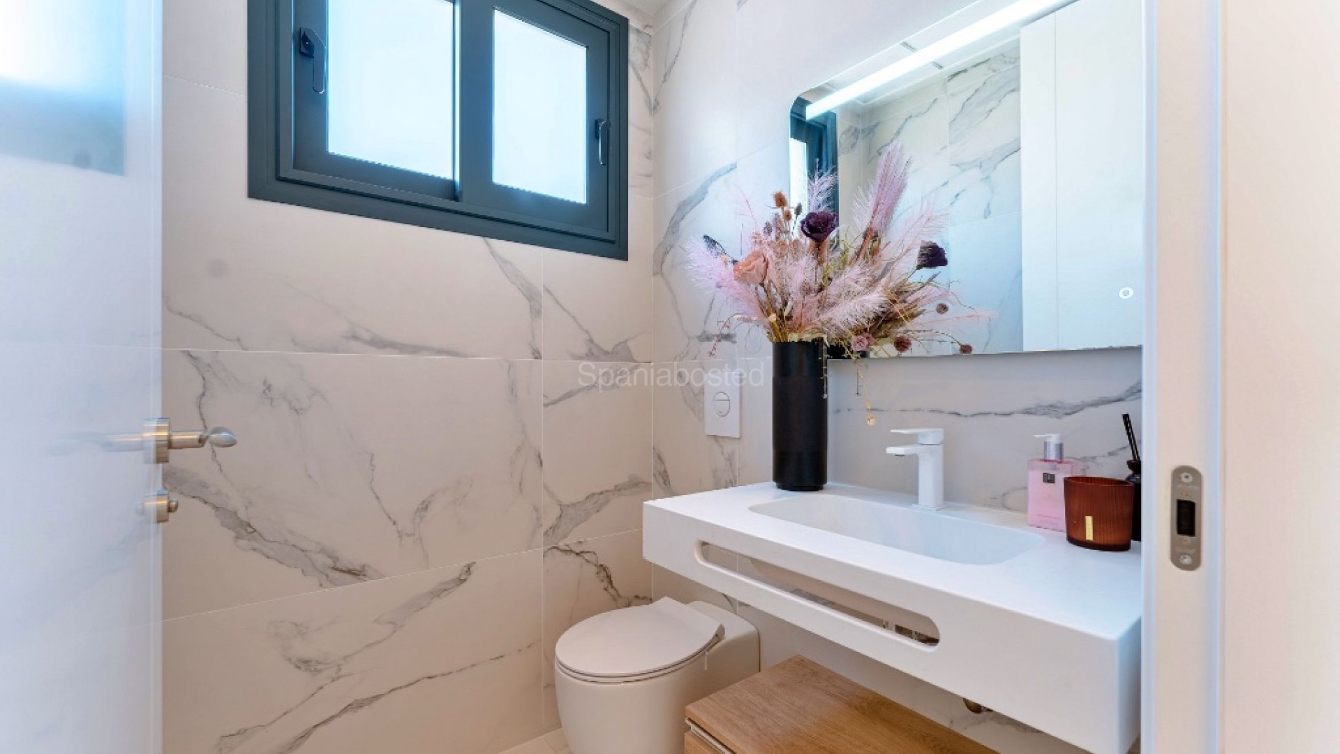 Bruktbolig - Villa -
San Miguel de Salinas