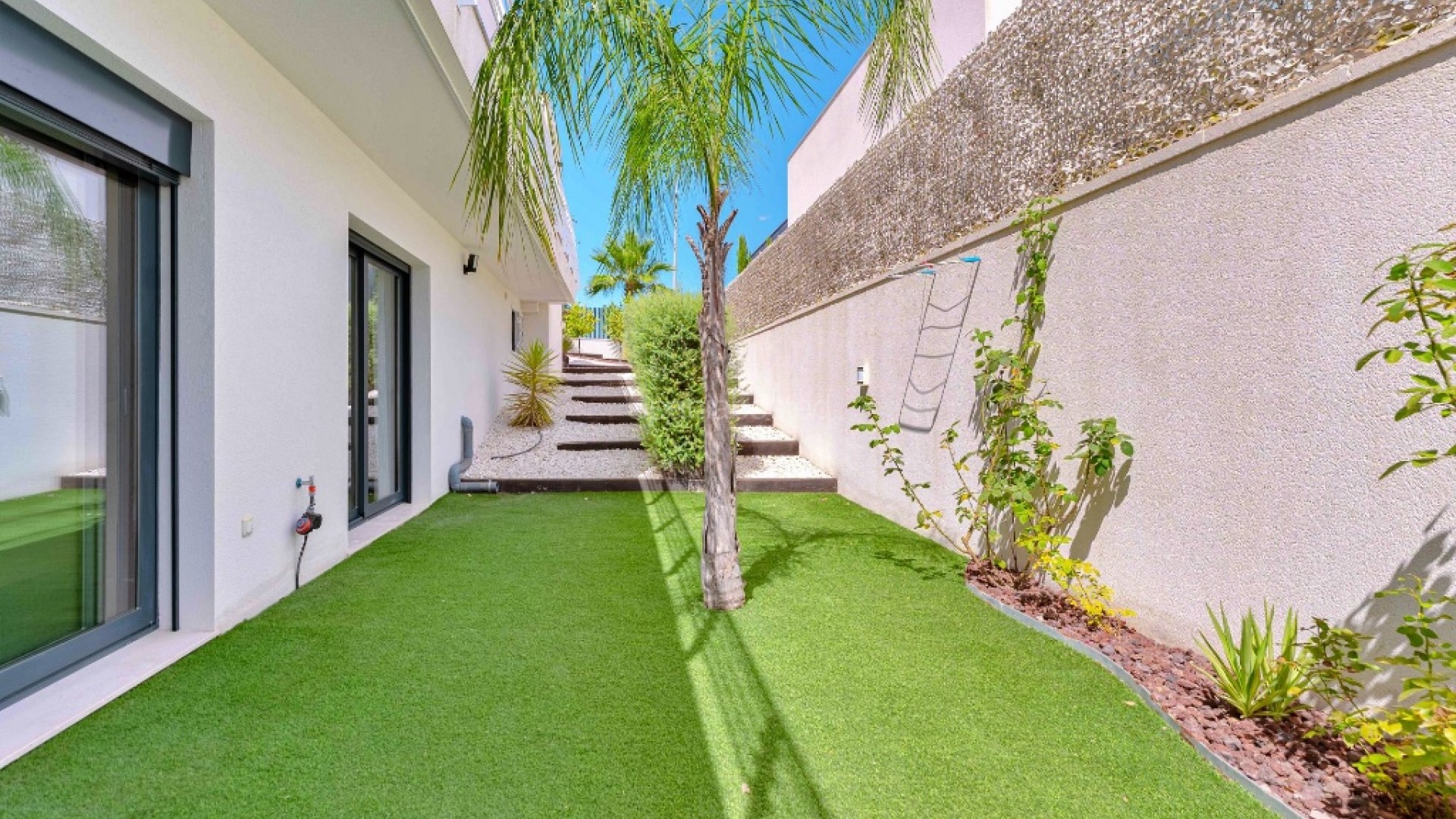 Bruktbolig - Villa -
San Miguel de Salinas