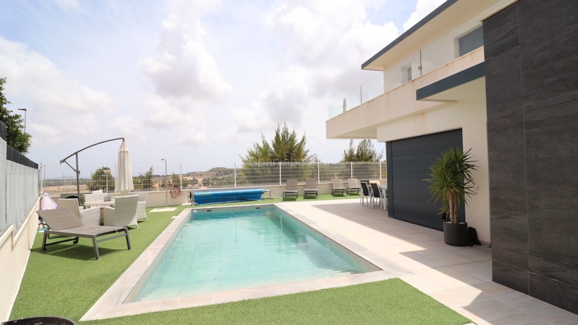 Bruktbolig - Villa -
San Miguel de Salinas