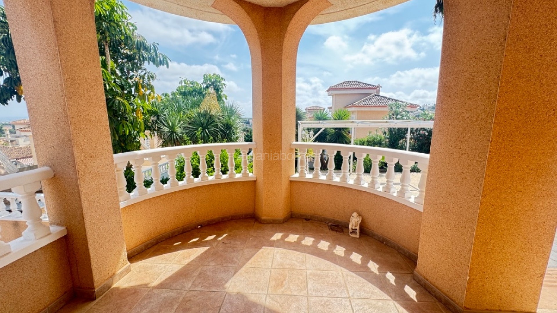 Bruktbolig - Villa -
San Miguel - San Miguel De Salinas