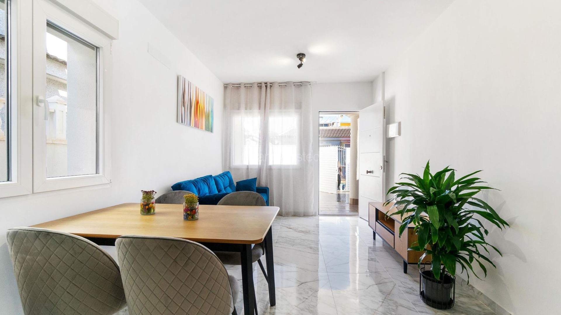 Bruktbolig - Villa -
Torrevieja - El chaparral