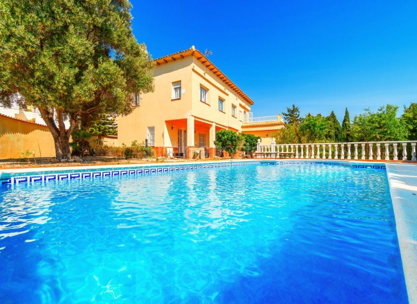 Bruktbolig - Villa -
Torrevieja - La Mata