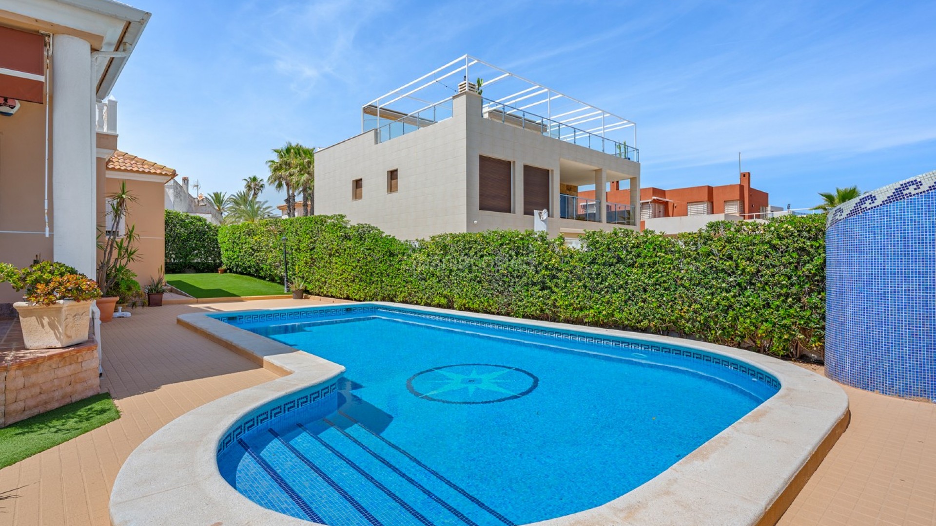 Bruktbolig - Villa -
Torrevieja - La Mata