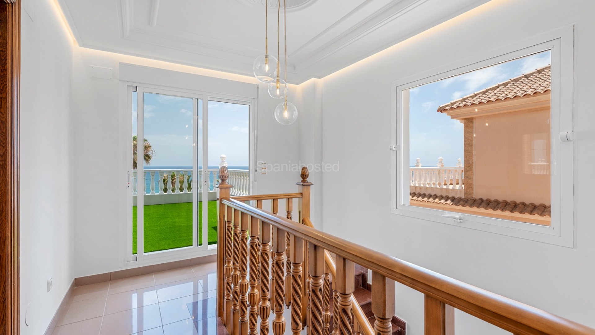 Bruktbolig - Villa -
Torrevieja