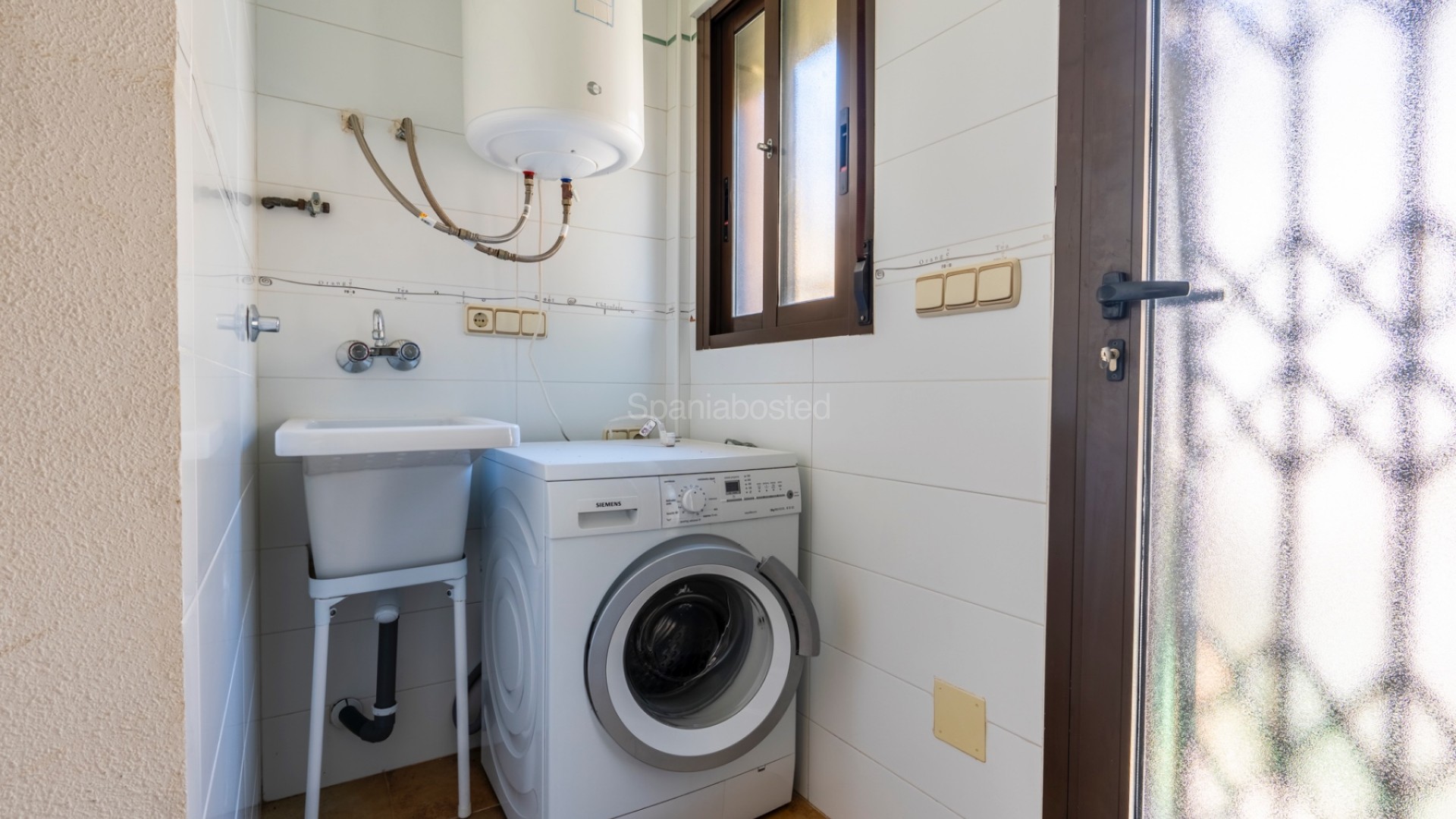 Bruktbolig - Villa -
Villamartín - Villamartin