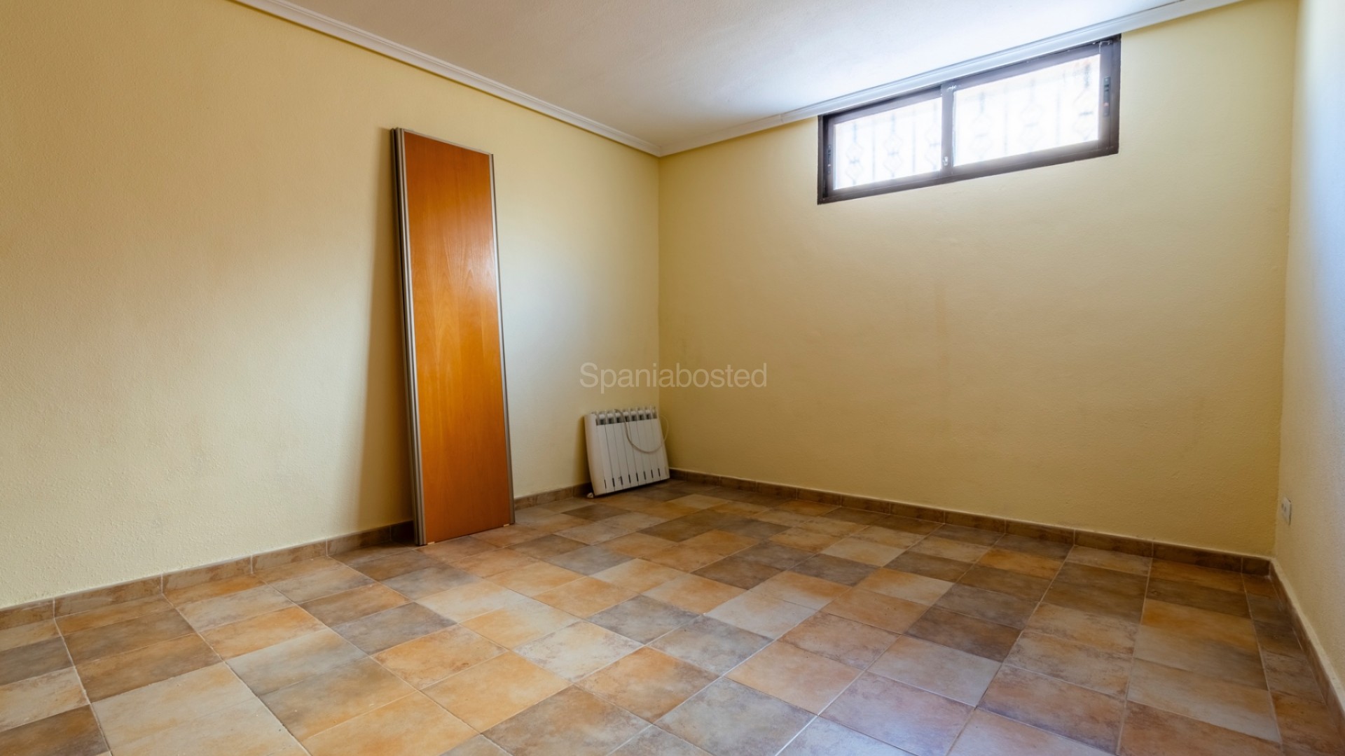 Bruktbolig - Villa -
Villamartín - Villamartin