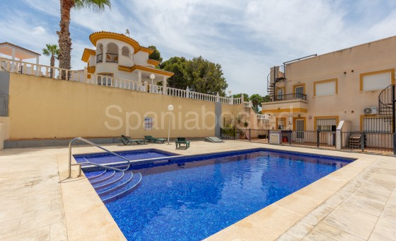 Leilighet - Bruktbolig - Orihuela - Villamartin