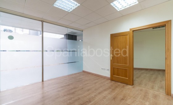 Local comercial - Alquiler a largo plazo - Orihuela Costa -
                Playa Flamenca