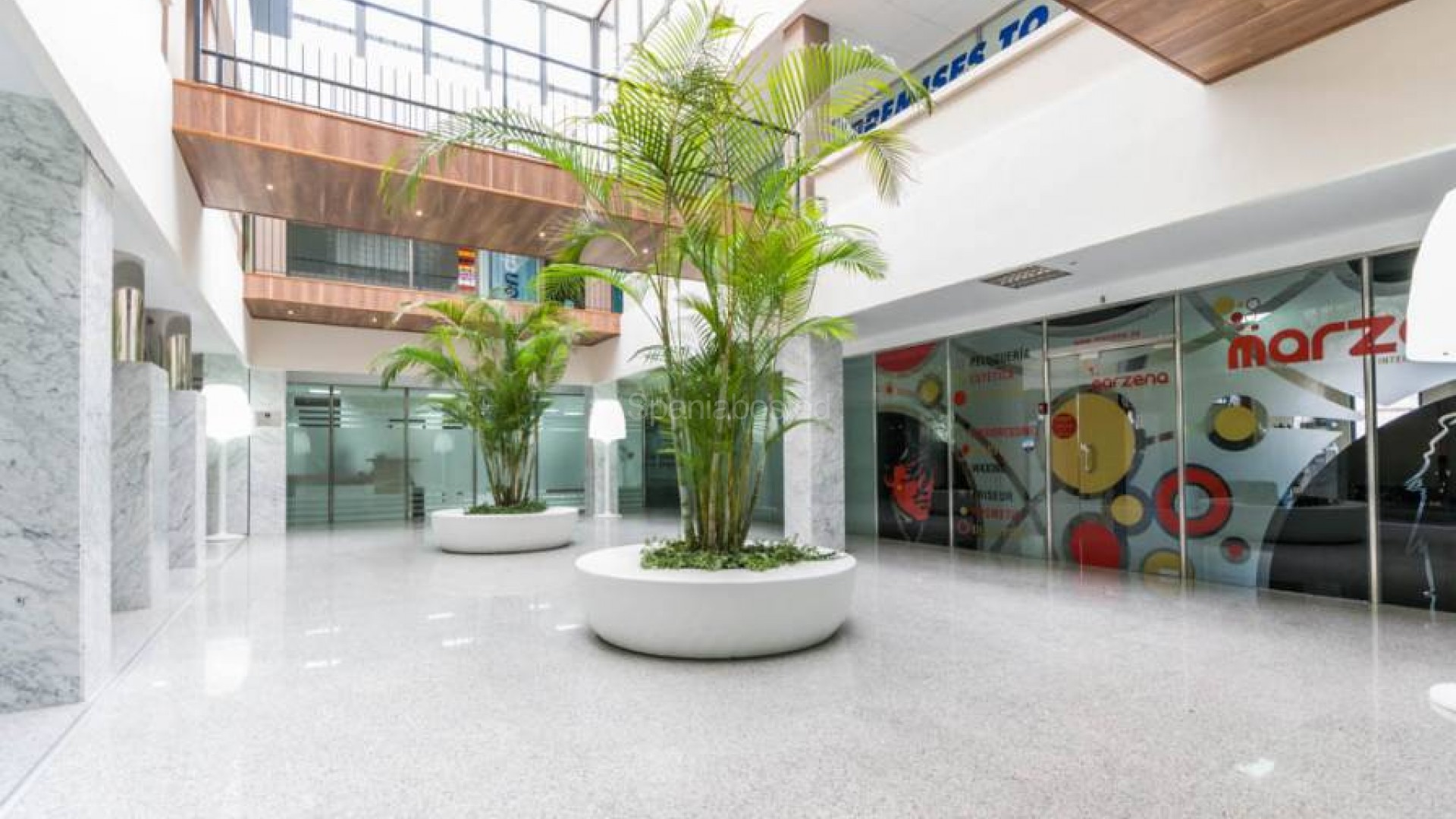 Long time Rental - Local comercial -
Orihuela Costa - Playa Flamenca