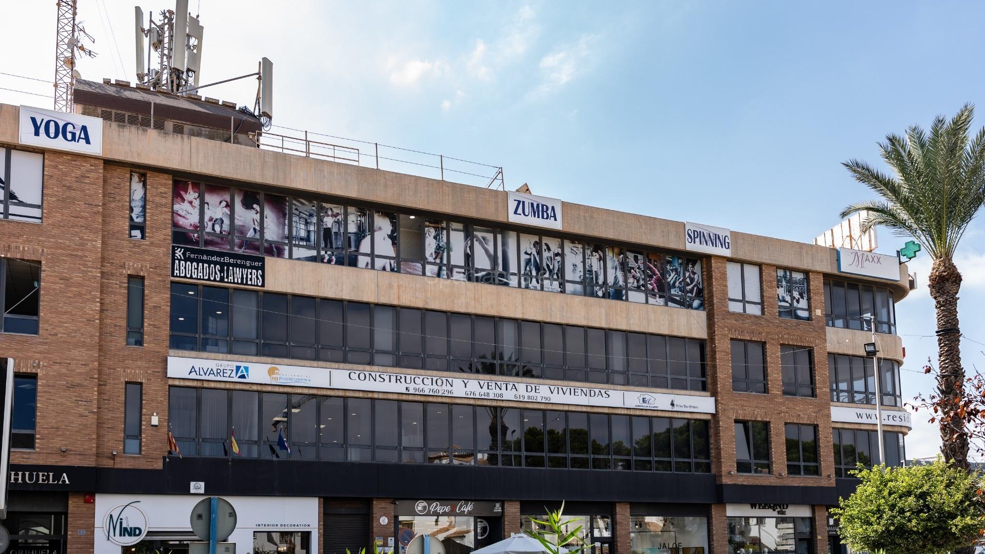 Long time Rental - Local comercial -
Orihuela Costa - Playa Flamenca