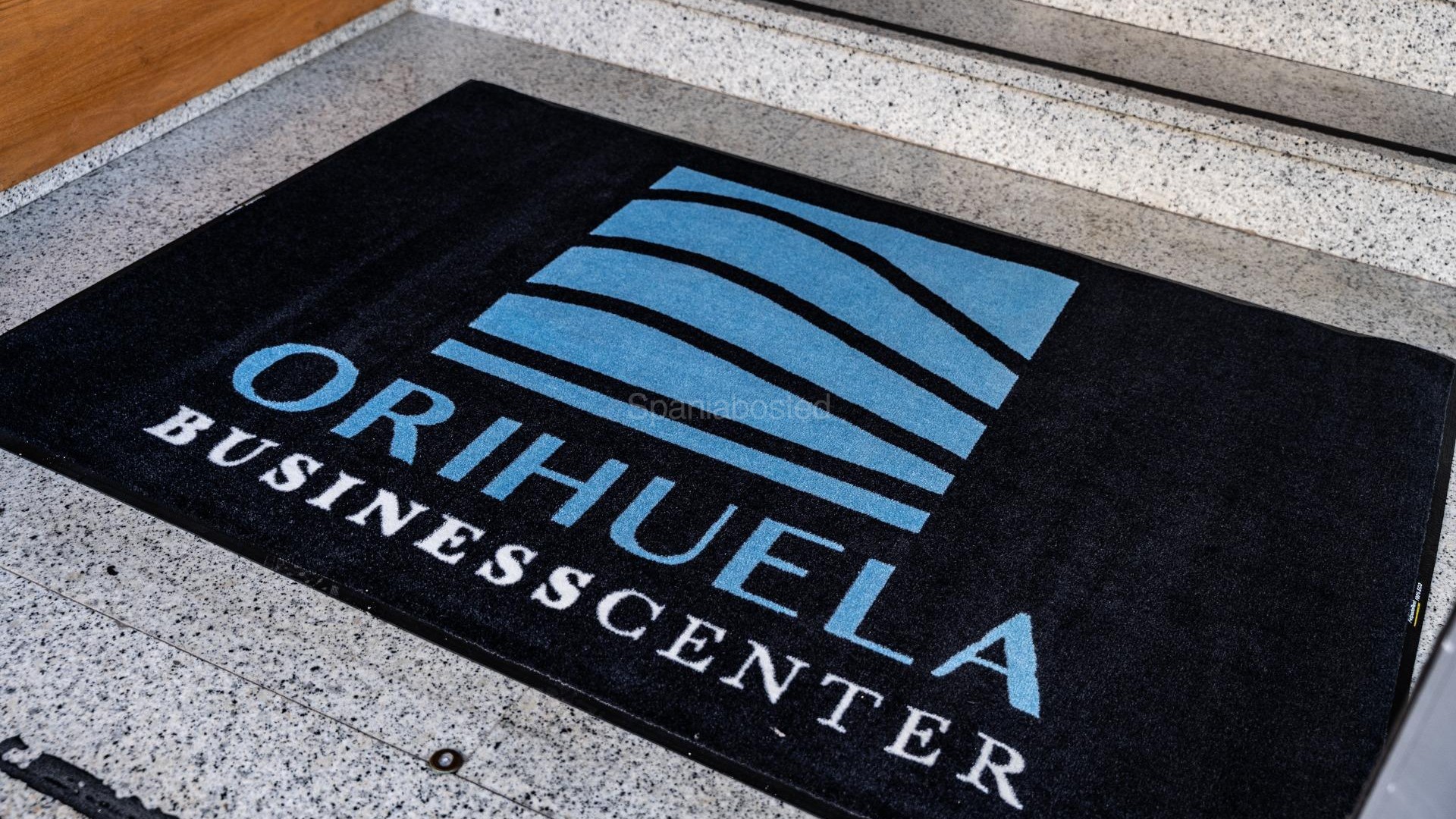 Long time Rental - Local comercial -
Orihuela Costa - Playa Flamenca