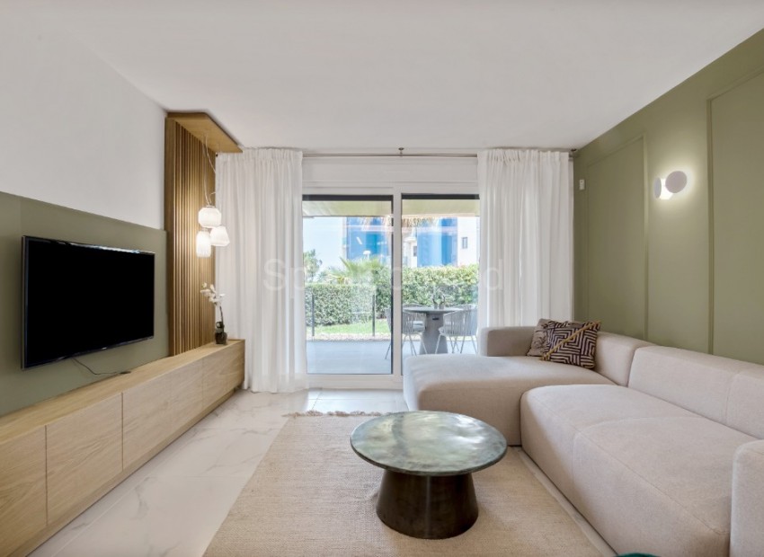 New Build - Apartment -
Punta Prima