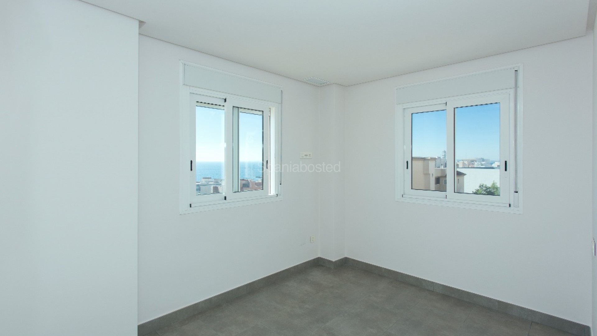 New Build - Apartment -
Santa Pola