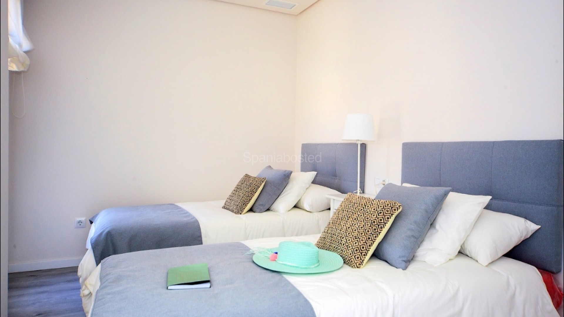 New Build - Apartment -
Villamartín - Villamartin