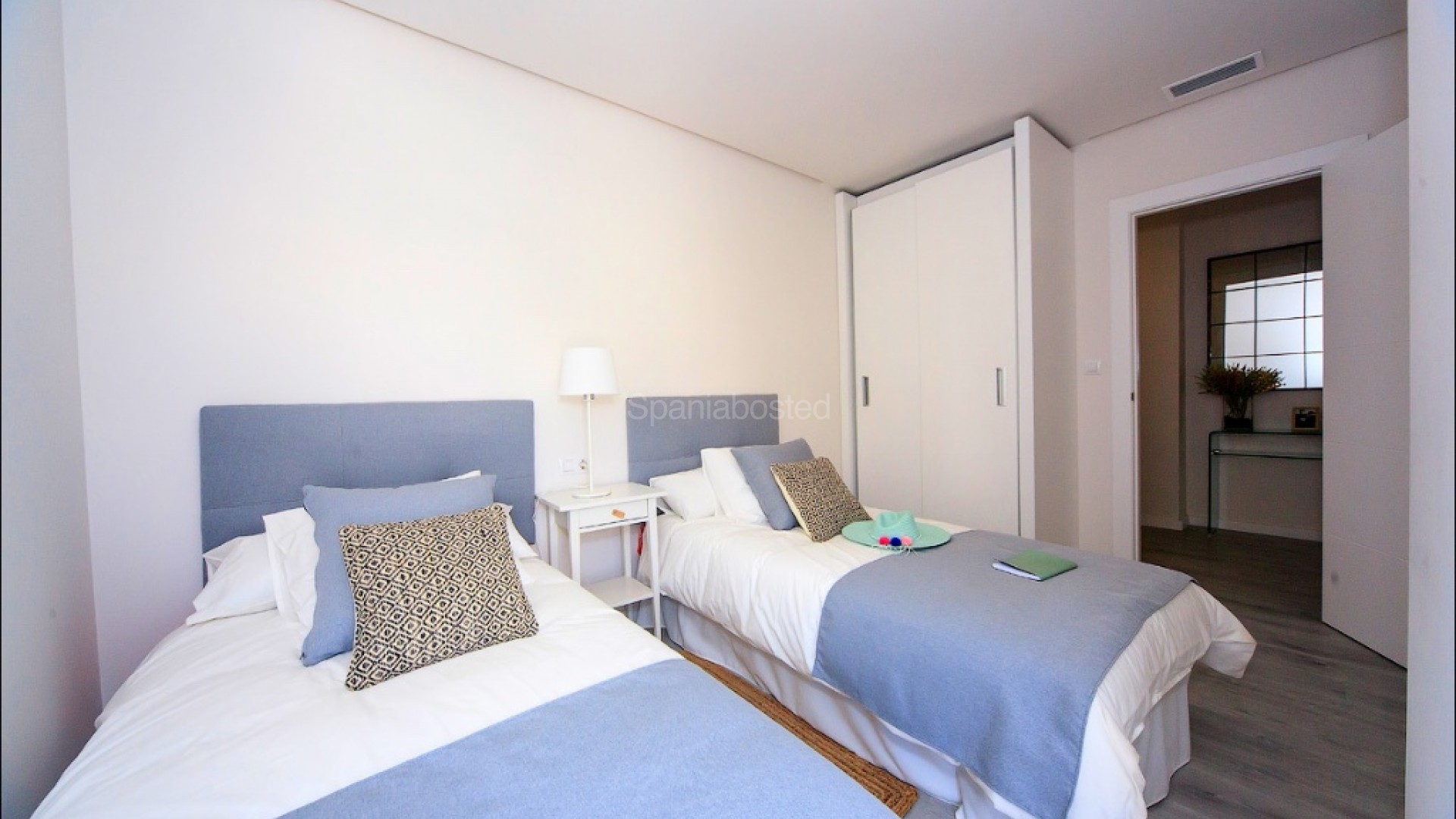 New Build - Apartment -
Villamartín - Villamartin