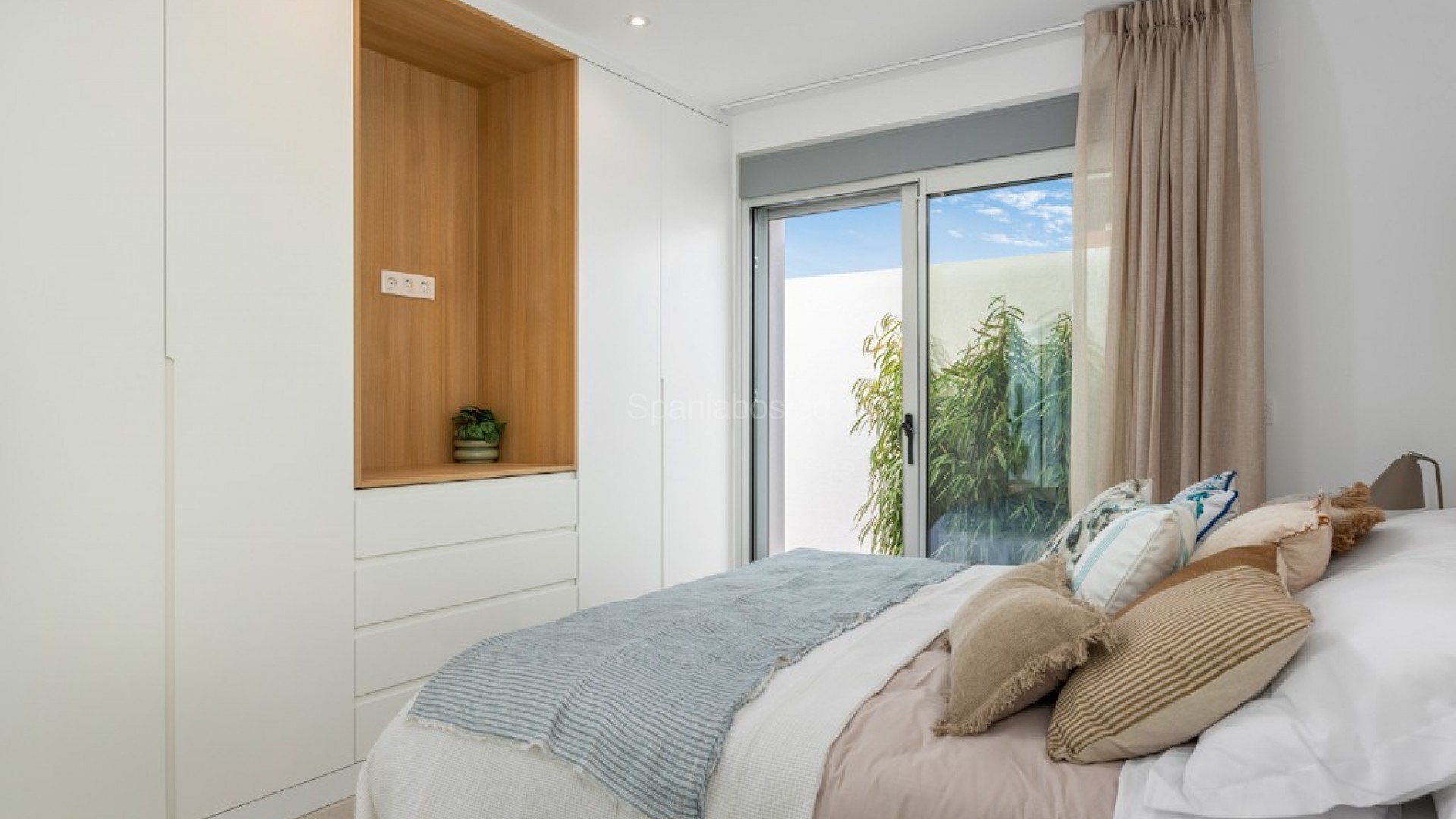 New Build - Semi - Detached Villa -
La Marina