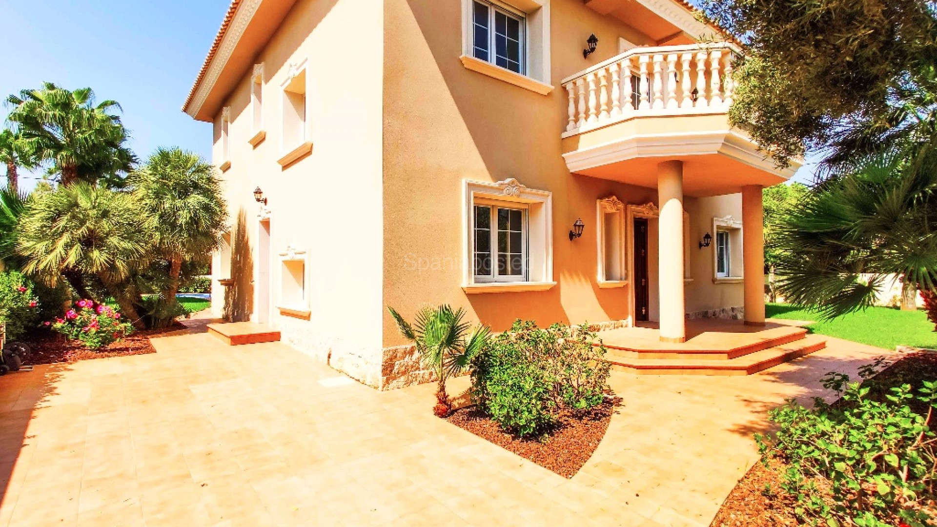 New Build - Villa -
Cabo Roig