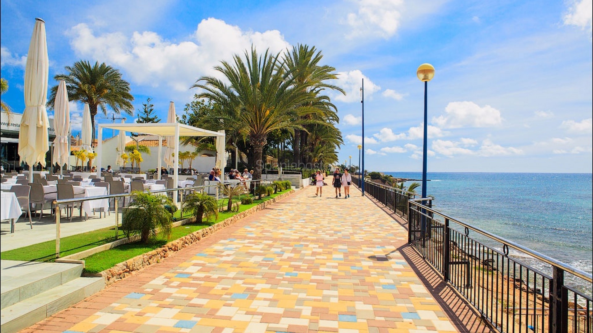 New Build - Villa -
Los Altos