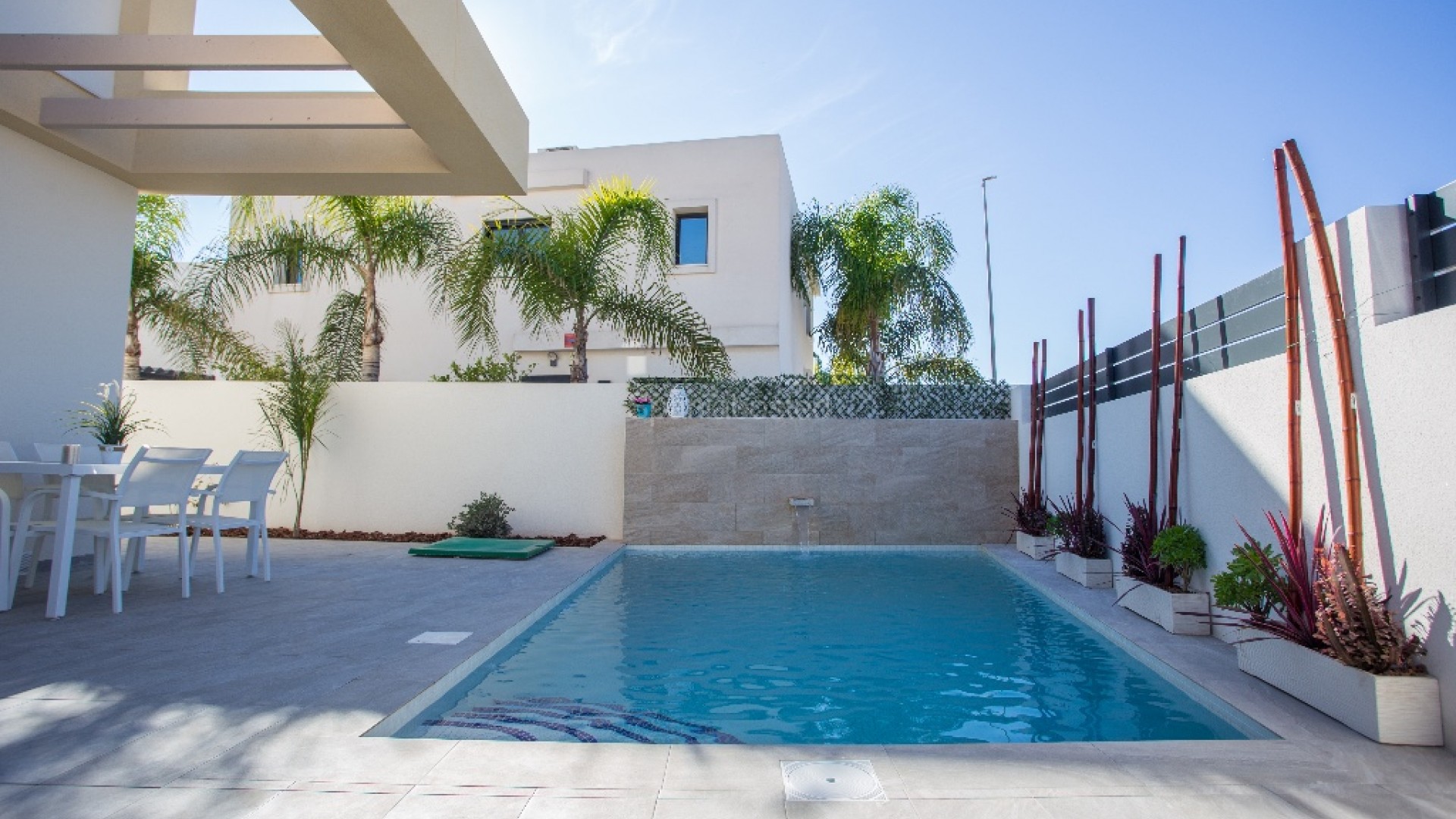 New Build - Villa -
Los Montesinos - La Herada