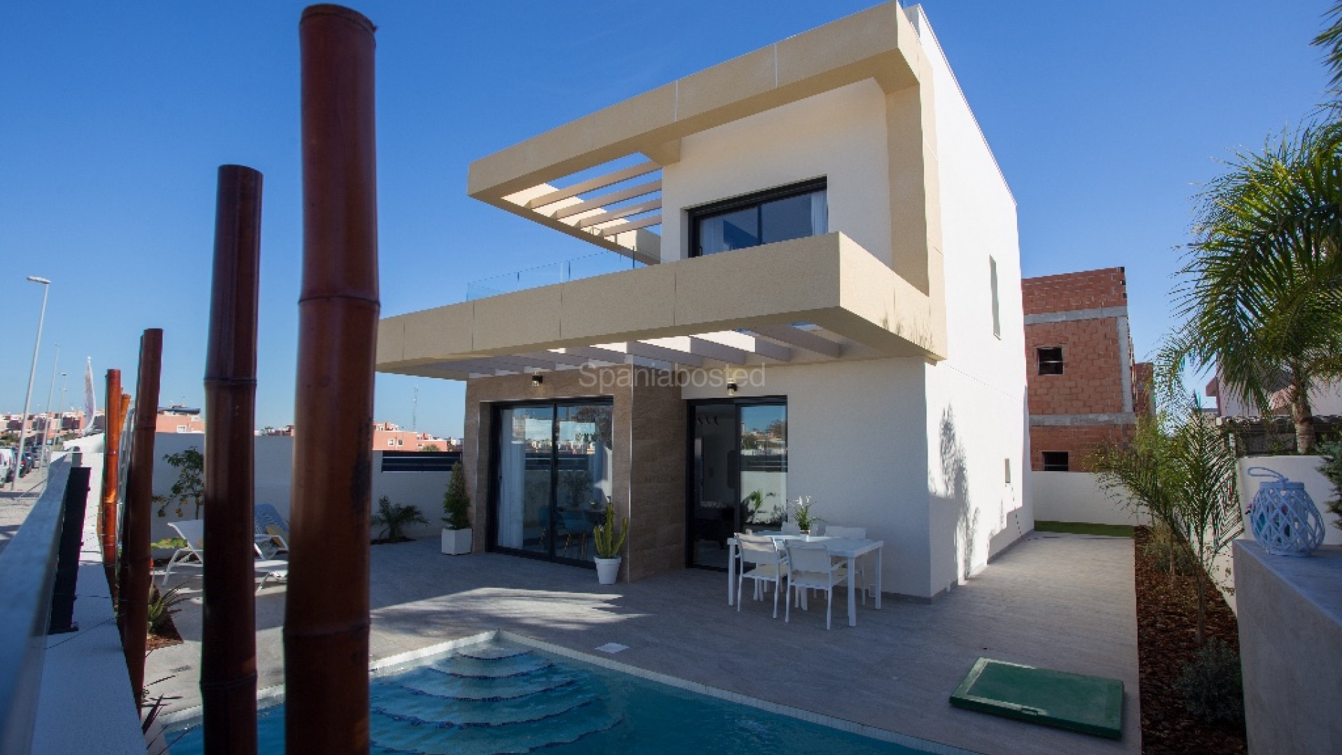 New Build - Villa -
Los Montesinos - La Herada