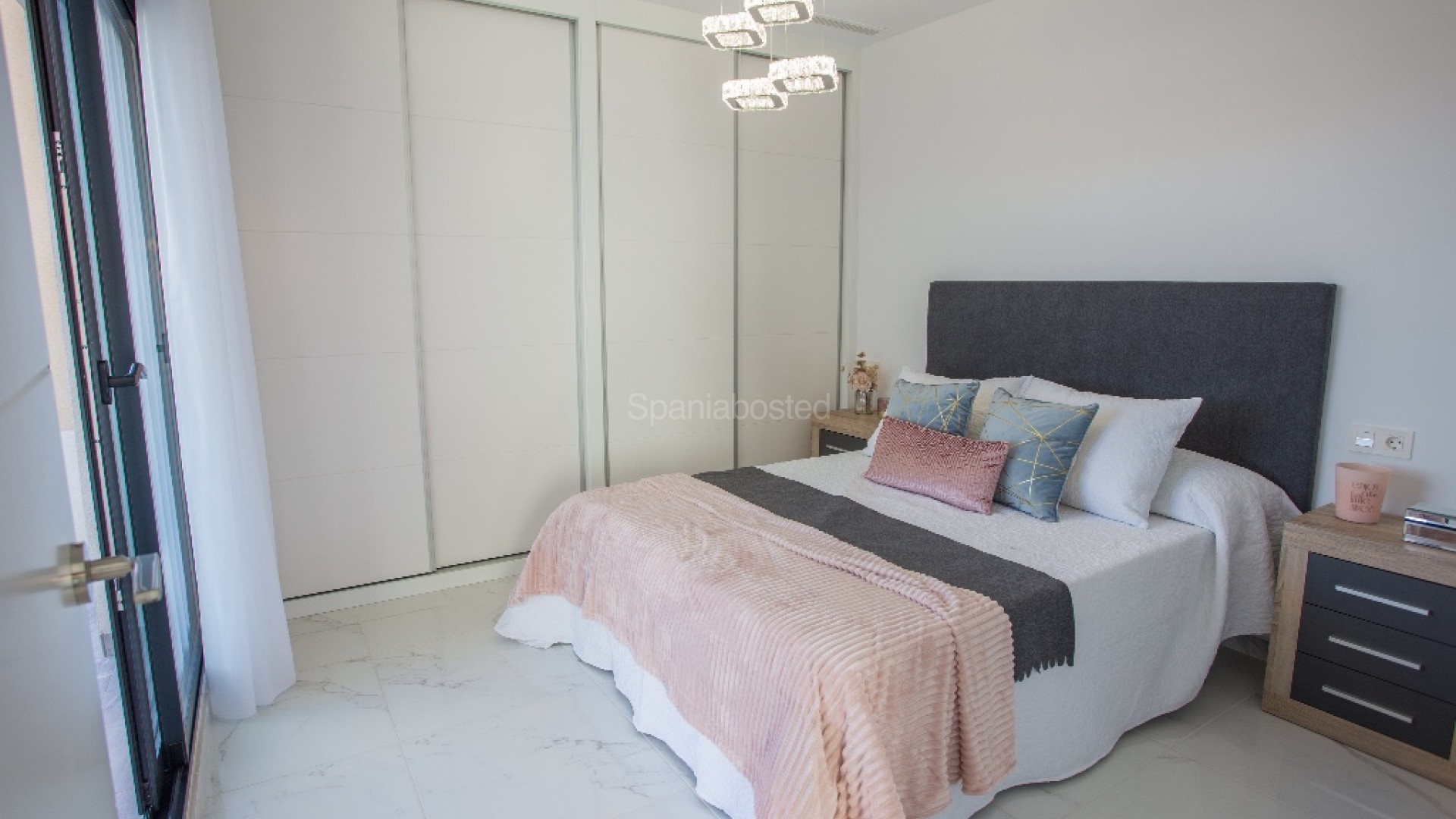 New Build - Villa -
Los Montesinos - La Herada