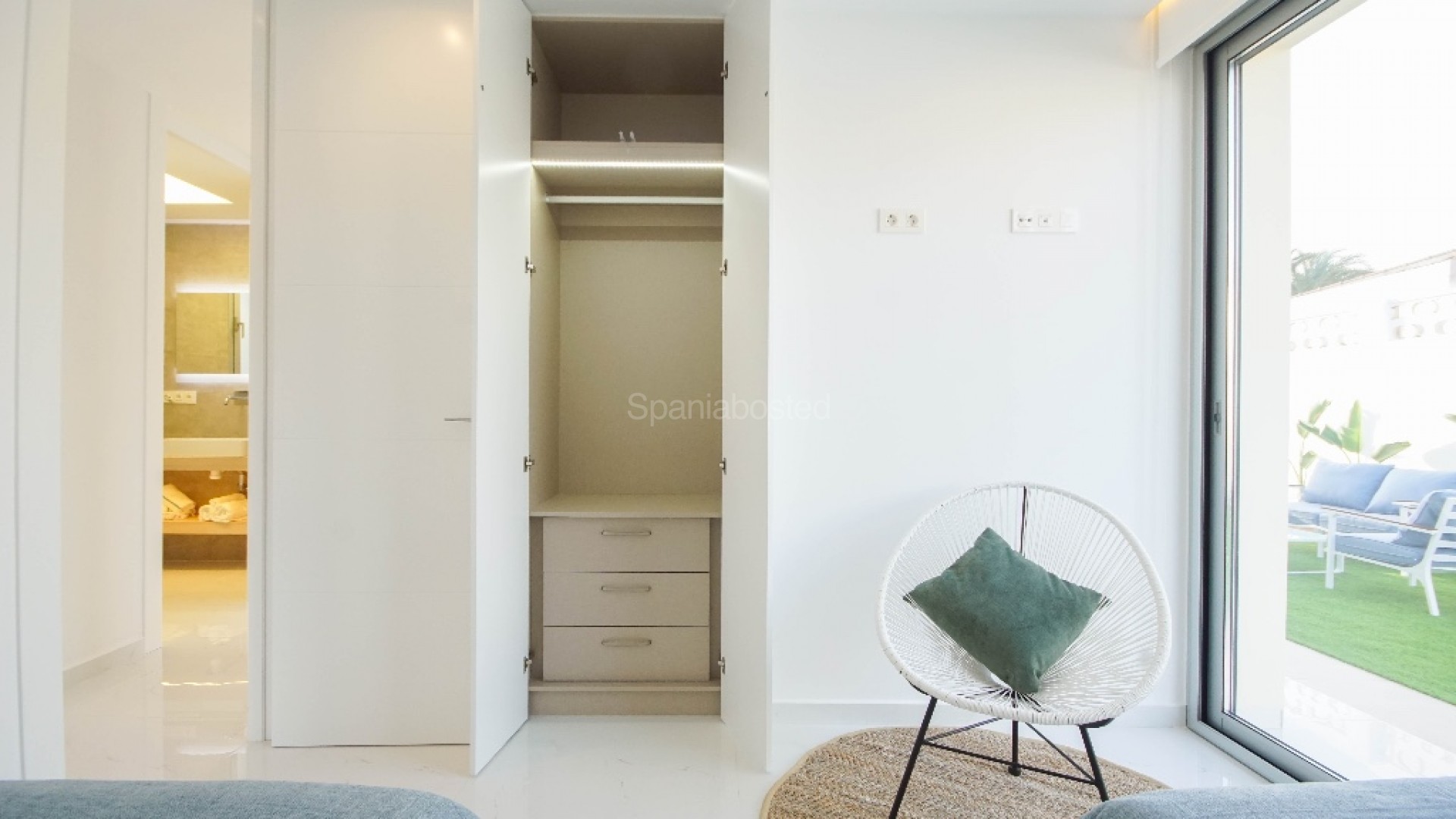 New Build - Villa -
Torrevieja