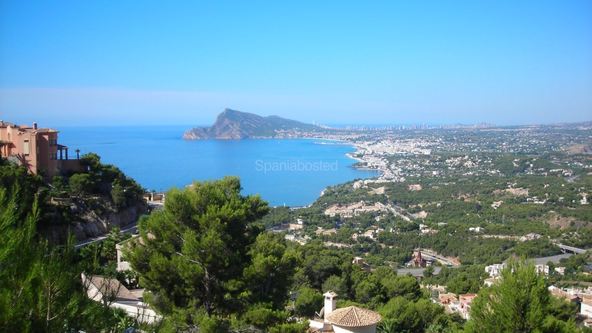 Nueva construcción  - Villa -
Altea