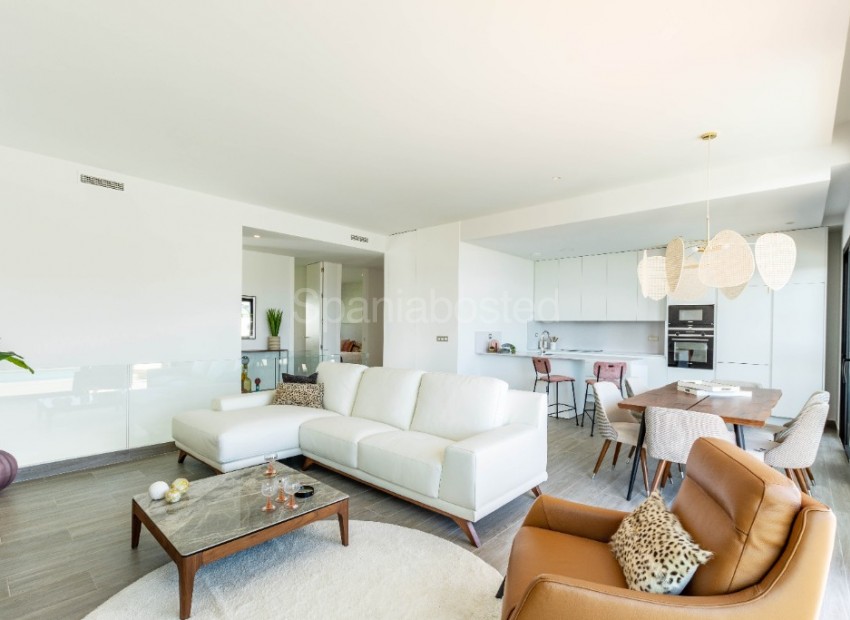 Nueva construcción  - Villa -
Benidorm