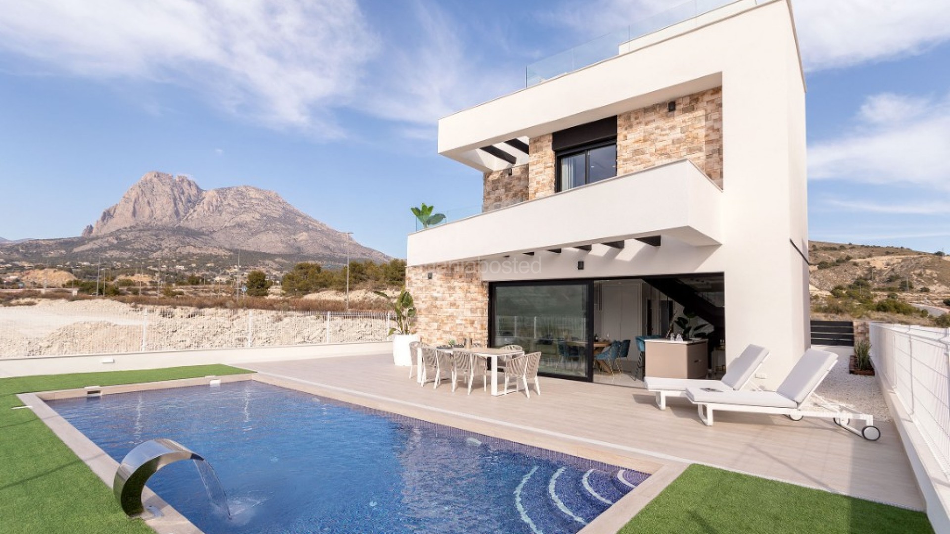 Nueva construcción  - Villa -
Benidorm