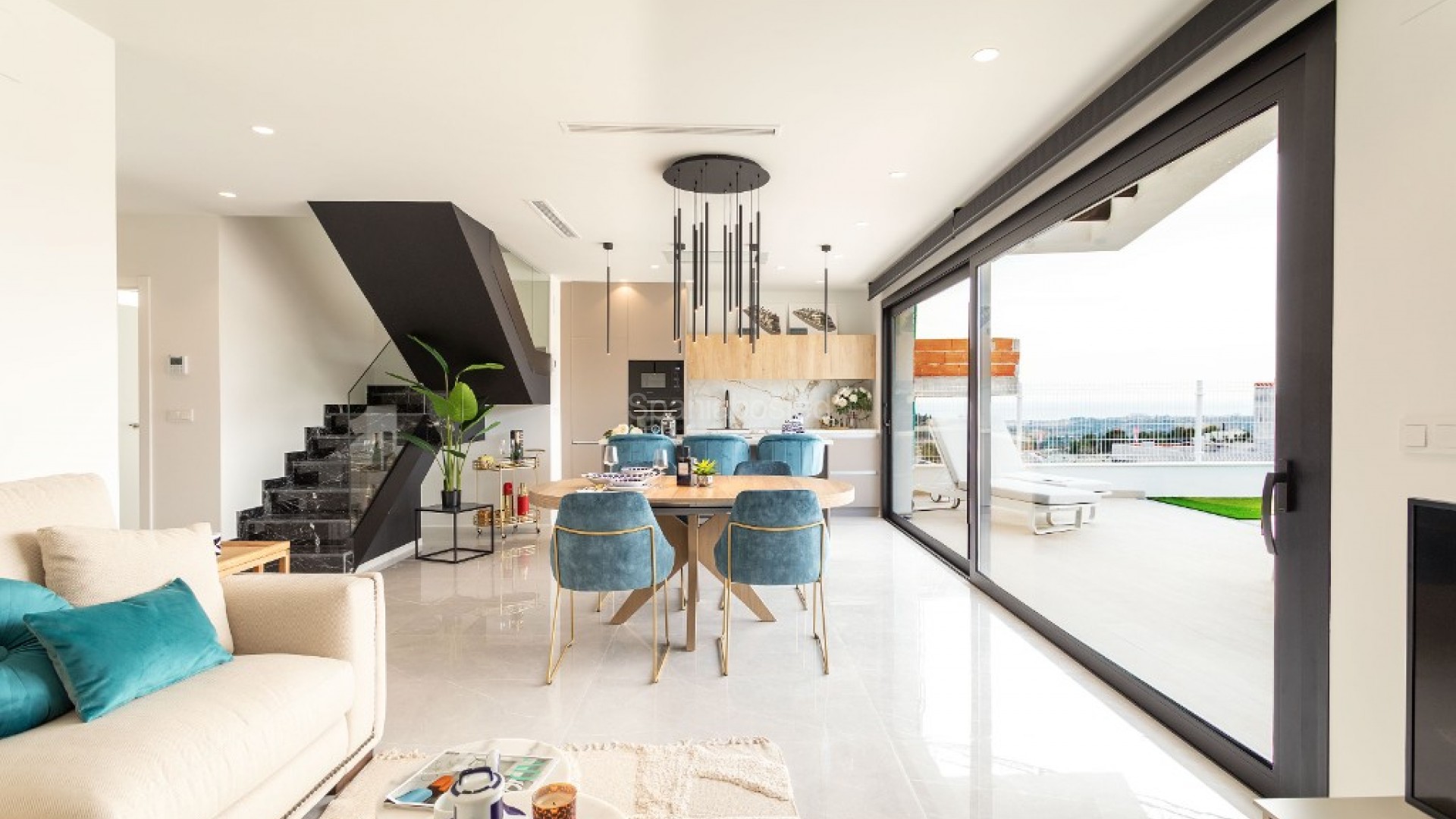 Nueva construcción  - Villa -
Benidorm