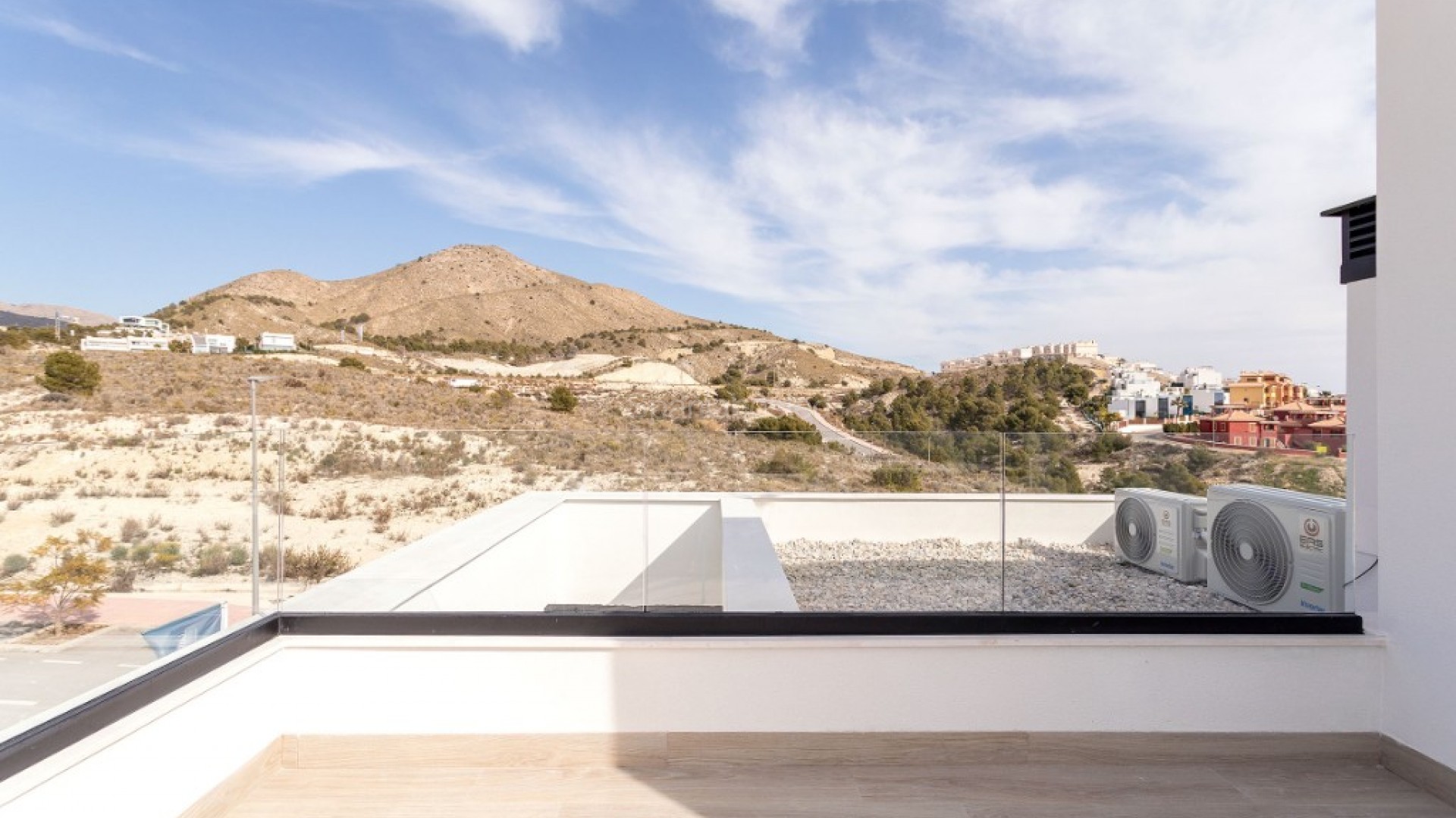 Nueva construcción  - Villa -
Benidorm